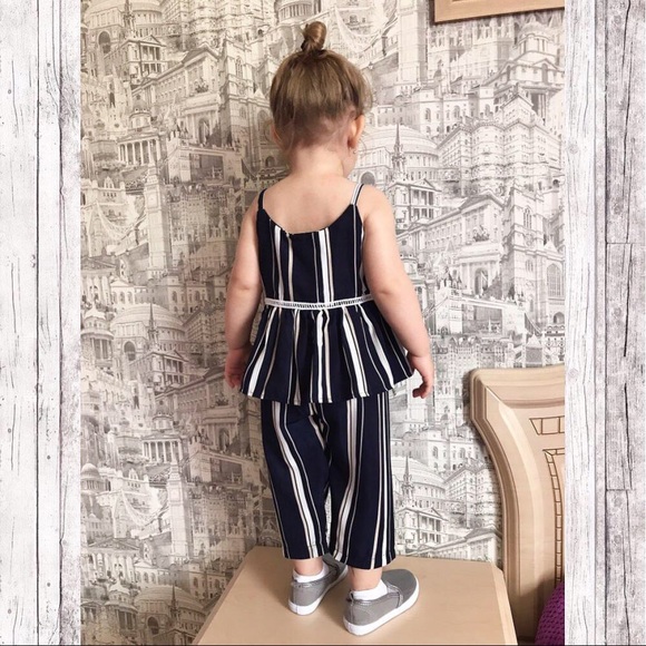 🎉NEW ARRIVAL🎉Loose Striped two piece outfit - Picture 6 of 8